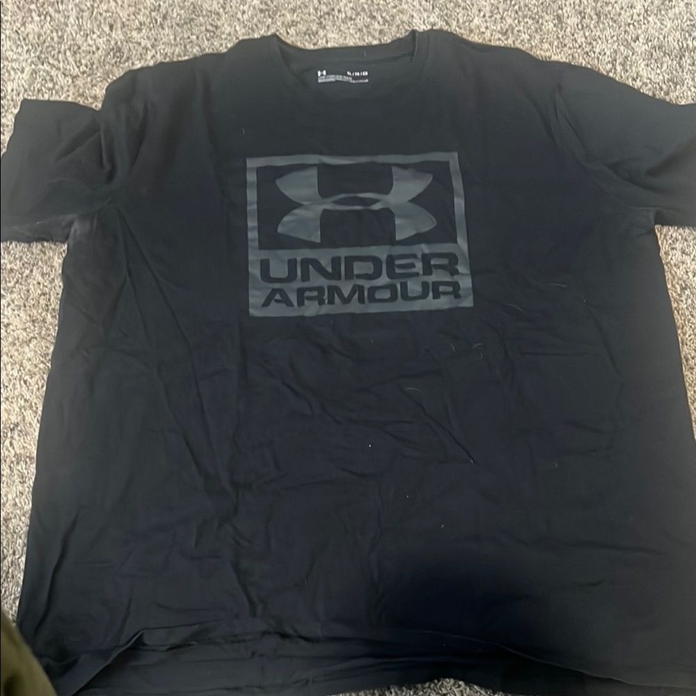 Under Armour Black Short Sleeve Performance Tee